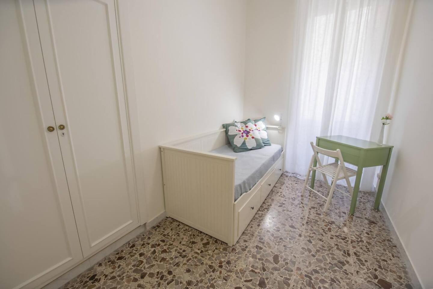 Green Rose Appartamento Nel Cuore Di Roma Exterior photo